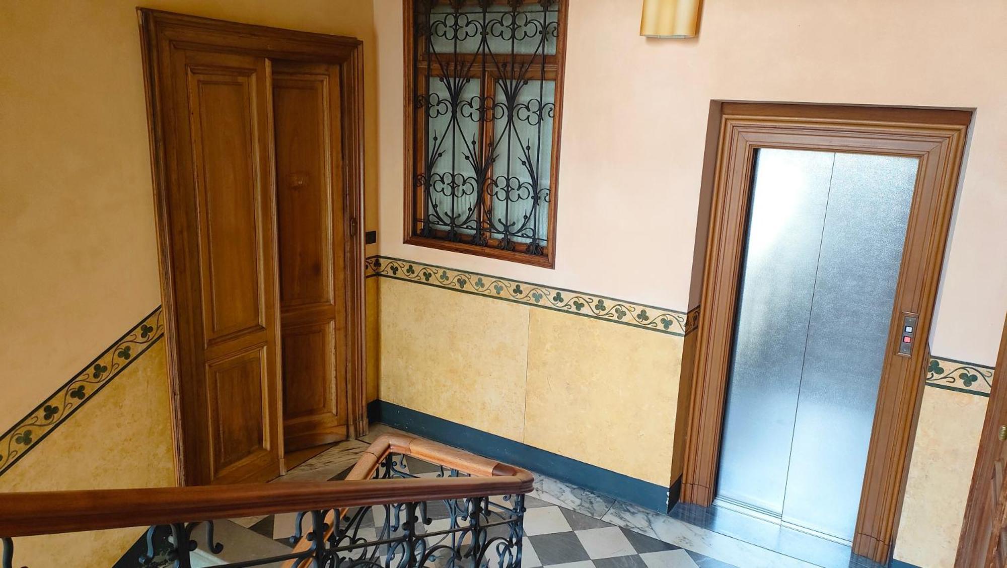 Appartamento Con Terrazzo Nel Centro Di Torino Экстерьер фото